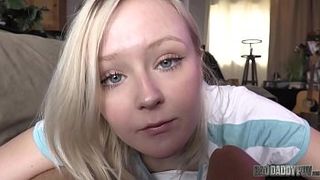 Худенькая блондинка выебана большим членом приёмного отца